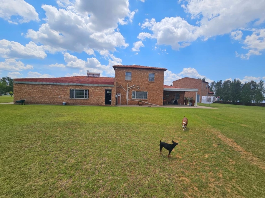 3 Bedroom Property for Sale in Sasolburg Rural Free State